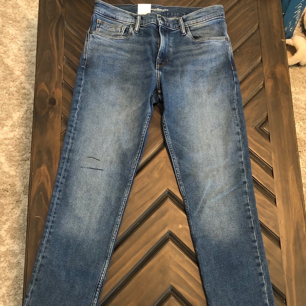 New w. Tags- Rising Sun & Co. Women’s Jeans (Mark on Leg)